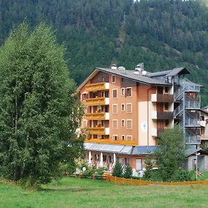 Derby 3*, Aprica Italia